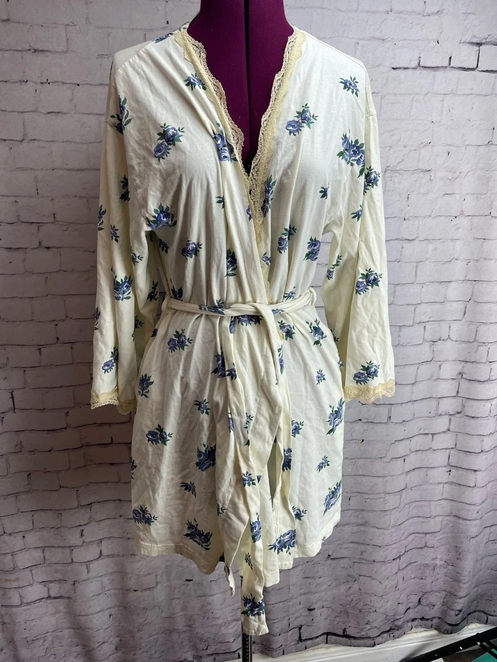 Victoria’s Secret size small cream colored robe with blue roses